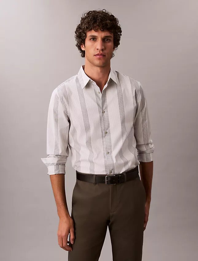 Camicia slim elasticizzata Supima a righe tinte in filo Camicia slim elasticizzata Supima a righe tinte in filo