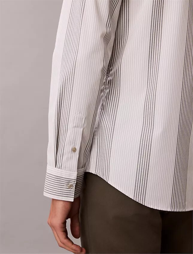 Camicia slim elasticizzata Supima a righe tinte in filo Camicia slim elasticizzata Supima a righe tinte in filo