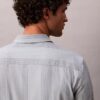 Camicia slim elasticizzata Supima a righe tinte in filo