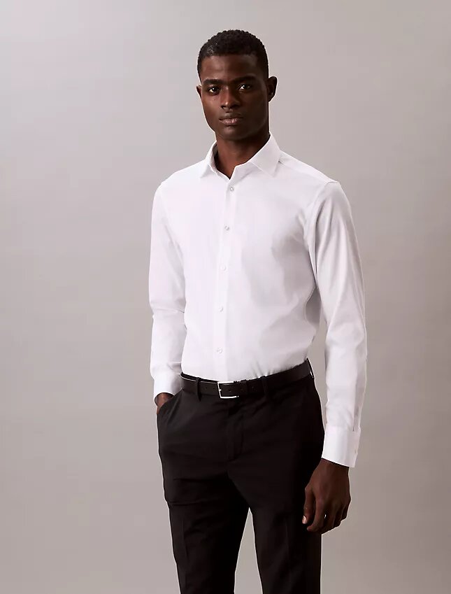 Camicia slim fit a bottoni in tinta unita color acciaio Camicia slim fit a bottoni in tinta unita color acciaio