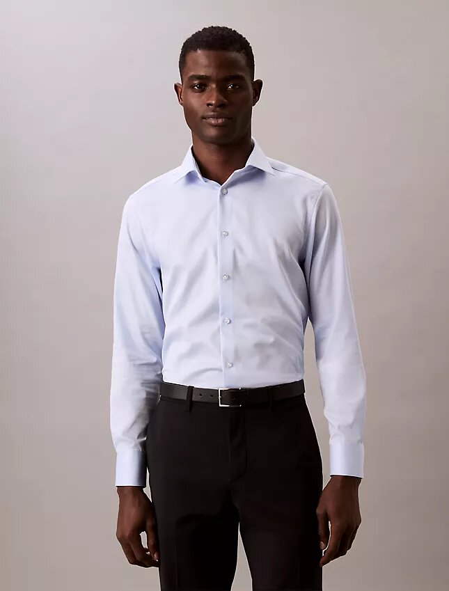 Camicia slim fit a bottoni in tinta unita color acciaio Camicia slim fit a bottoni in tinta unita color acciaio