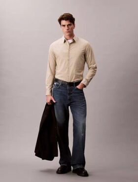 Camicia slim fit elasticizzata a righe con bottoni