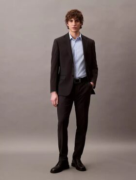 Camicia slim fit elasticizzata con colletto button-down
