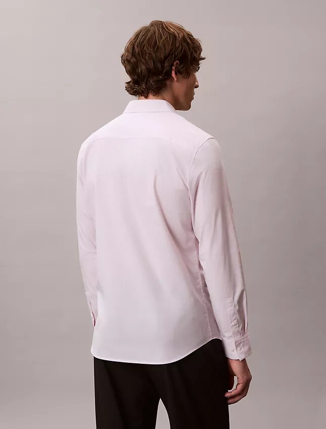 Camicia slim in cotone elasticizzato a righe con colletto button-down Camicia slim in cotone elasticizzato a righe con colletto button-down