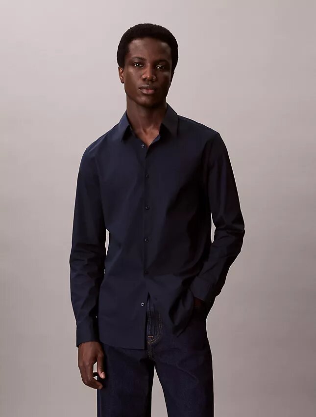 Camicia slim in cotone elasticizzato con colletto button-down Camicia slim in cotone elasticizzato con colletto button-down