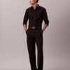 Camicia slim in cotone elasticizzato con colletto button-down Camicia slim in cotone elasticizzato con colletto button-down