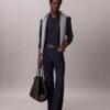 Camicia slim in cotone elasticizzato con colletto button-down Camicia slim in cotone elasticizzato con colletto button-down