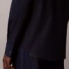 Camicia slim in cotone elasticizzato con colletto button-down Camicia slim in cotone elasticizzato con colletto button-down