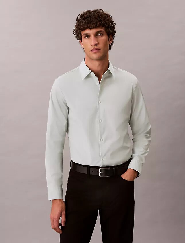 Camicia slim in cotone elasticizzato Supima Camicia slim in cotone elasticizzato Supima