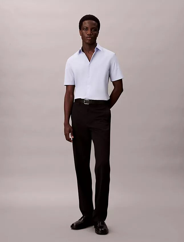 Camicia slim in cotone Stretch con bottoni Camicia slim in cotone Stretch con bottoni