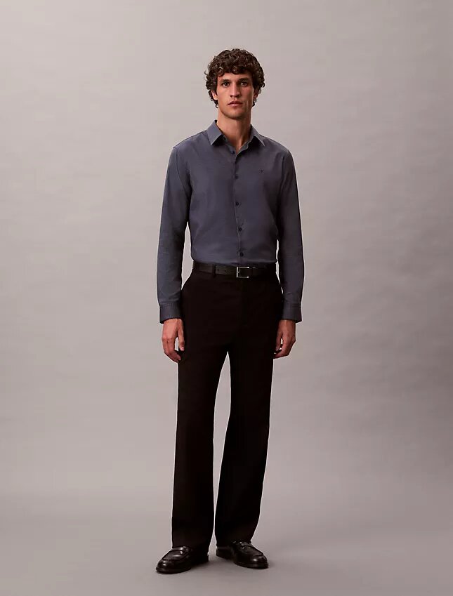 Camicia slim in jacquard geometrico con colletto button-down Camicia slim in jacquard geometrico con colletto button-down