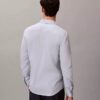 Camicia slim in jacquard geometrico con colletto button-down Camicia slim in jacquard geometrico con colletto button-down