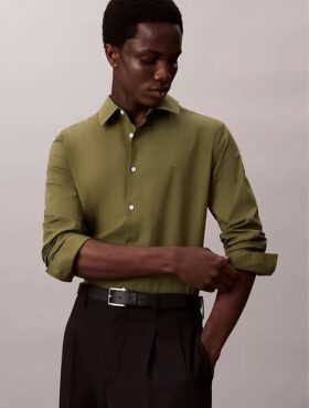 Camicia slim in popeline di cotone Cotton Stretch con bottoni