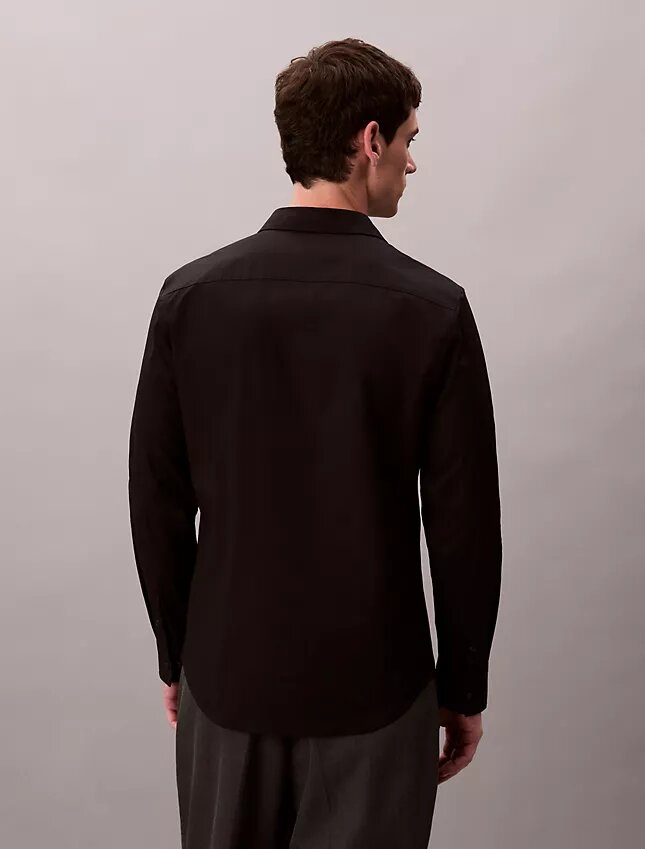 Camicia slim in popeline di cotone Cotton Stretch con bottoni Camicia slim in popeline di cotone Cotton Stretch con bottoni