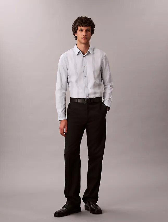 Camicia slim in Supima elasticizzato a righe tinte in filo Camicia slim in Supima elasticizzato a righe tinte in filo