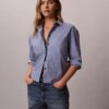 Camicia squadrata in popeline di cotone con bottoni Camicia squadrata in popeline di cotone con bottoni