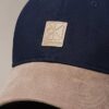 Cappellino da baseball con logo a blocchi di colore Cappellino da baseball con logo a blocchi di colore