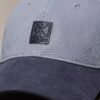 Cappellino da baseball con logo a blocchi di colore Cappellino da baseball con logo a blocchi di colore