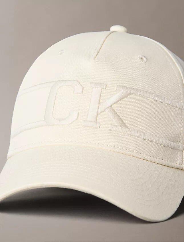 Cappellino da baseball con logo Monogram Varsity Cappellino da baseball con logo Monogram Varsity