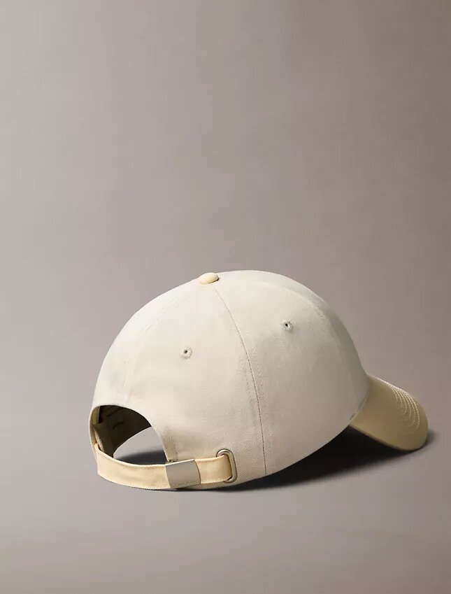 Cappellino da baseball con logo ricamato a contrasto Cappellino da baseball con logo ricamato a contrasto