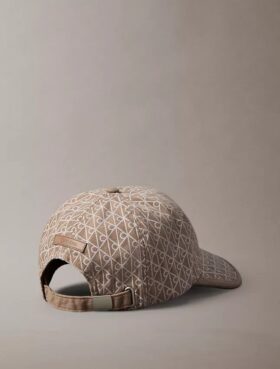 Cappellino da baseball con logo su tutta la superficie