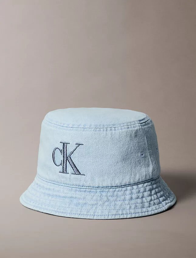 Cappello a secchiello in Denim lavato con logo ricamato Cappello a secchiello in Denim lavato con logo ricamato