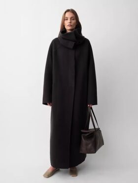Cappotto Liza con collo alto