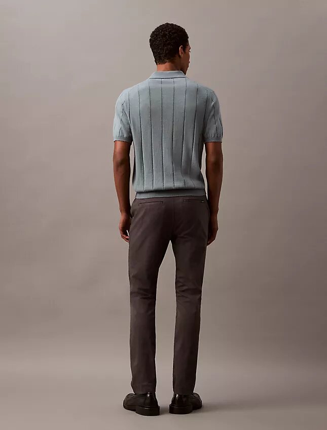 Chino in cotone elasticizzato Chino in cotone elasticizzato