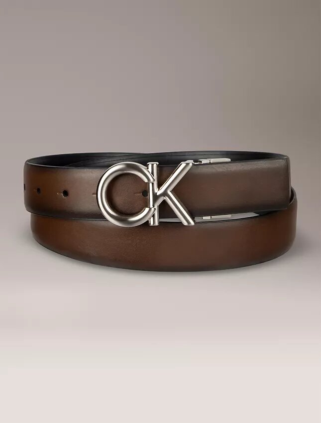 Cintura da cerimonia reversibile con placca con logo Ck Cintura da cerimonia reversibile con placca con logo Ck