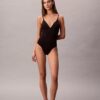 Costume intero con logo moderno Costume intero con logo moderno