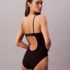 Costume intero con logo moderno Costume intero con logo moderno