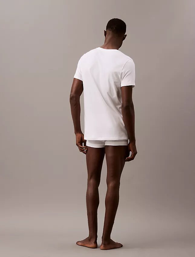 Cotton Classics Confezione da 3 T-shirt con scollo a V e vestibilità classica Cotton Classics Confezione da 3 T-shirt con scollo a V e vestibilità classica