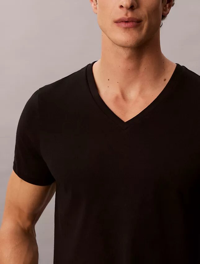 Cotton Classics Confezione da 5 T-shirt con scollo a V e vestibilità classica Cotton Classics Confezione da 5 T-shirt con scollo a V e vestibilità classica