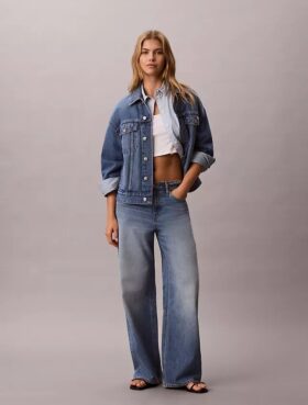 Denim Jacket dal taglio morbido