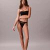 Form to Body Bralette a fascia leggermente foderata Form to Body Bralette a fascia leggermente foderata