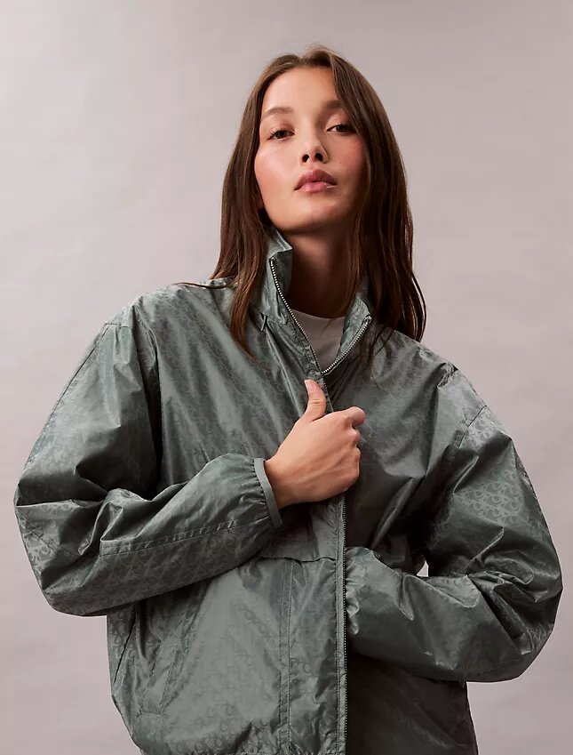 Giacca a vento con motivo Monogram all-over Giacca a vento con motivo Monogram all-over
