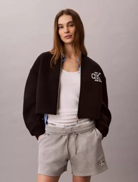 Giacca bomber corta e morbida