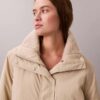 Giacca comoda con collo in sherpa Giacca comoda con collo in sherpa