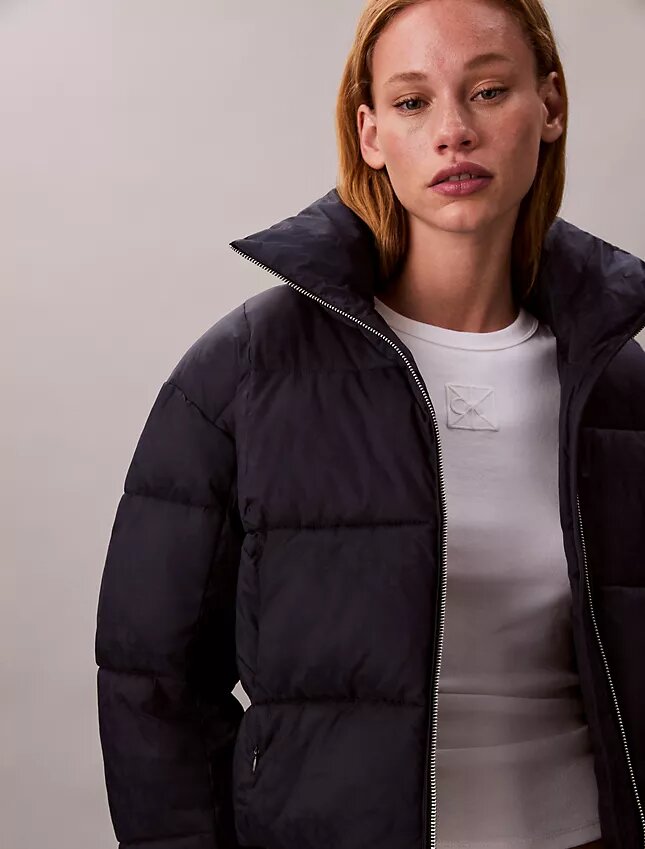 Giacca imbottita con motivo Monogram su tutta la superficie Giacca imbottita con motivo Monogram su tutta la superficie