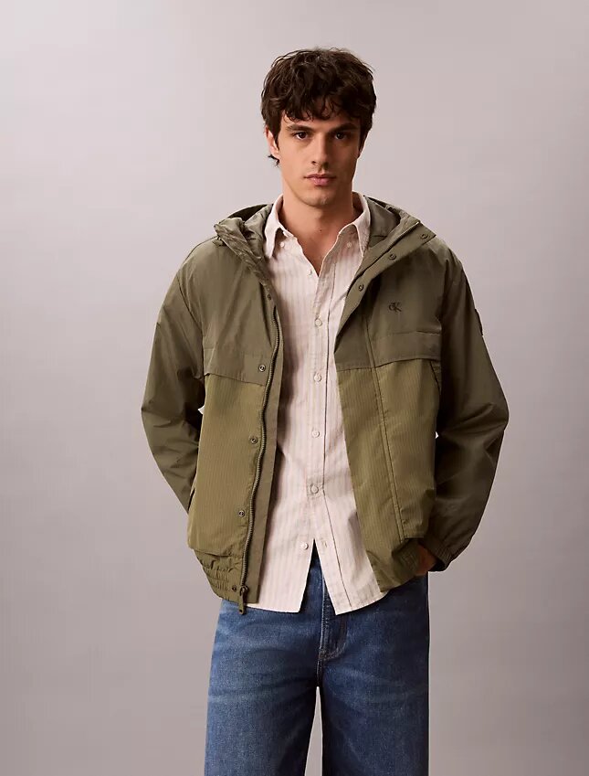 Giacca leggera in nylon misto Giacca leggera in nylon misto