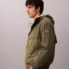 Giacca leggera in nylon misto Giacca leggera in nylon misto