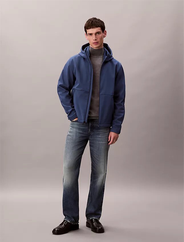 Giacca softshell con cappuccio e zip Giacca softshell con cappuccio e zip