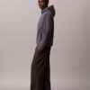 Giacca softshell con cappuccio e zip Giacca softshell con cappuccio e zip
