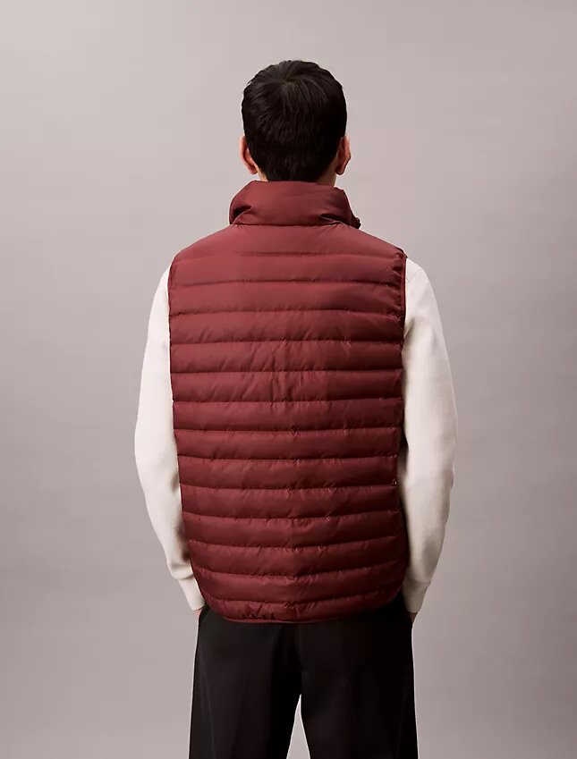 Gilet imbottito in nylon Gilet imbottito in nylon