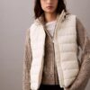 Gilet imbottito in nylon Gilet imbottito in nylon