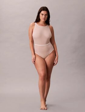 Intimo modellante minimalista in rete