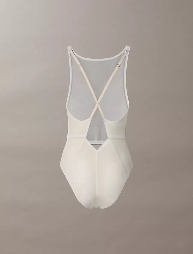 Intimo modellante minimalista in rete Intimo modellante minimalista in rete