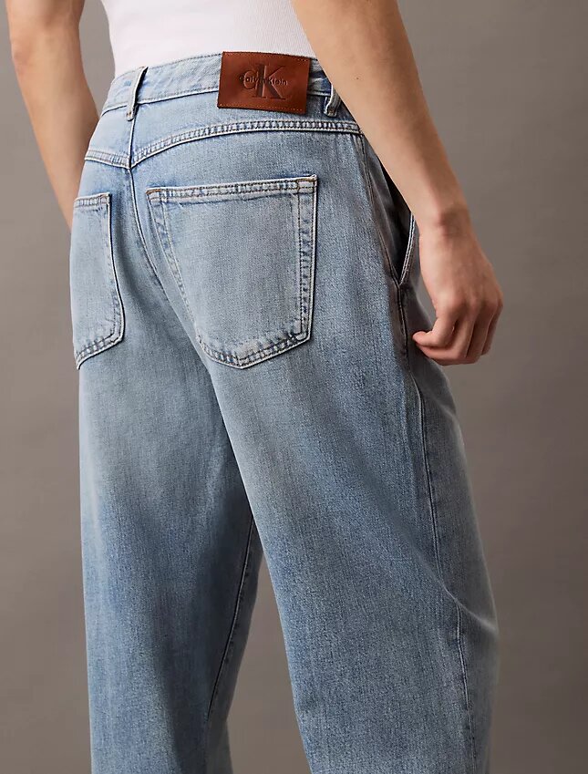 Jeans a gamba dritta anni ’90 Jeans a gamba dritta anni ’90