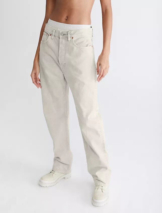 Jeans a gamba dritta con tintura marmorizzata Jeans a gamba dritta con tintura marmorizzata