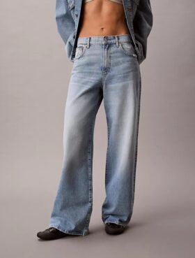 Jeans a gamba larga